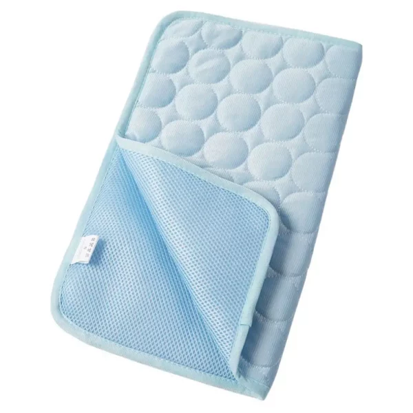 Dog bed moisture-proof